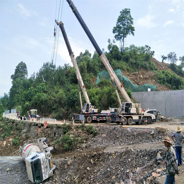 西宁西宁24小时应急道路救援吊装吊装现场实拍